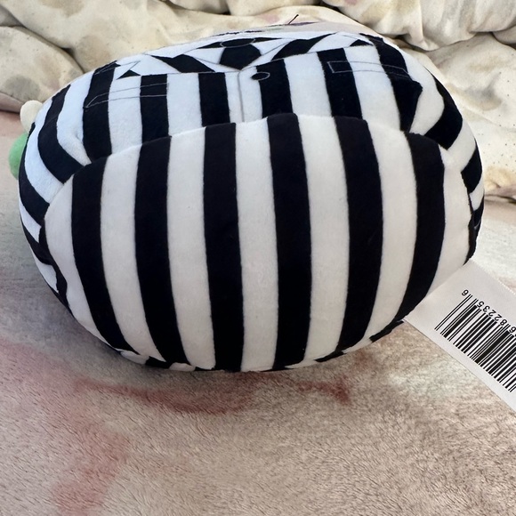 Beetlejuice Squishmallow - Picture 3 of 7